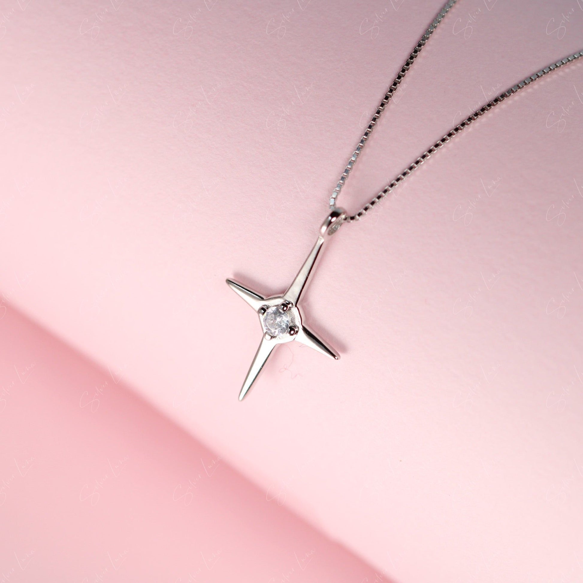 star necklace
