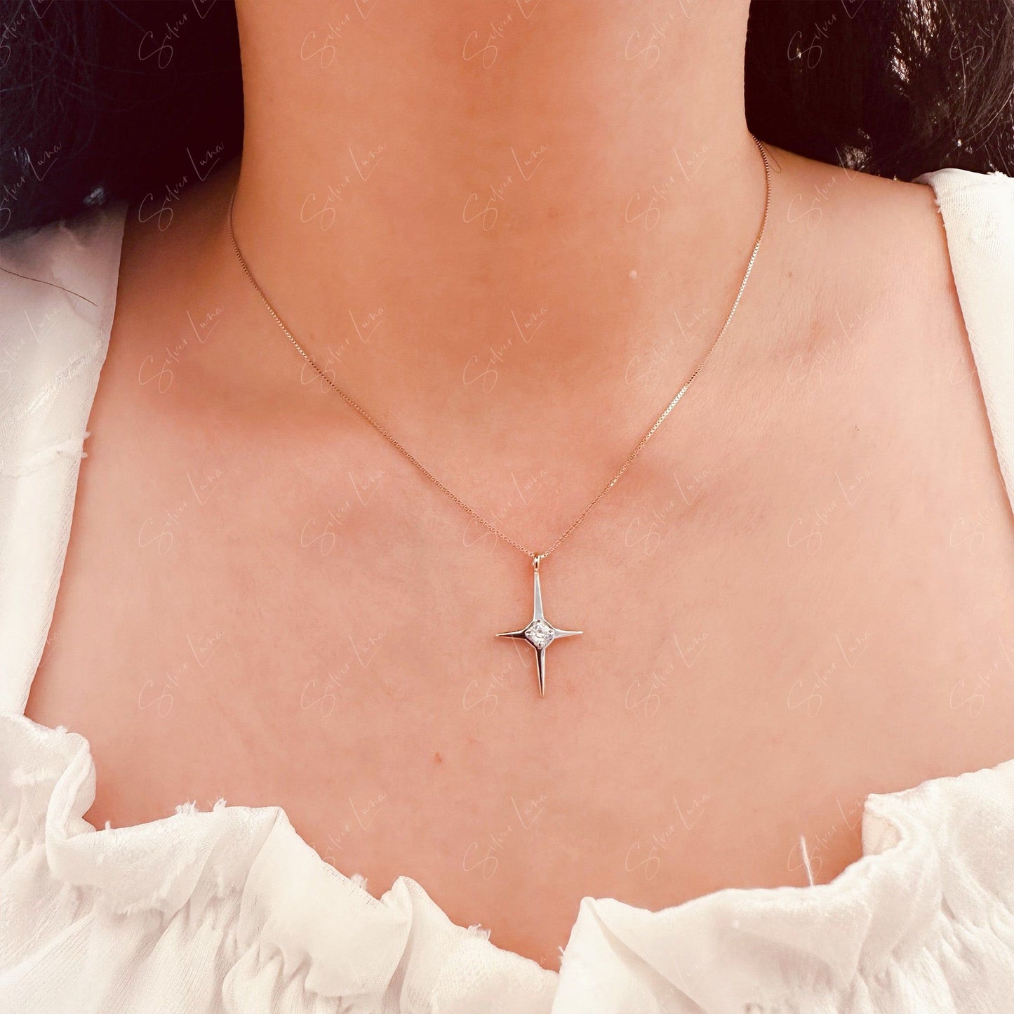 Simple star pendant sterling silver necklace