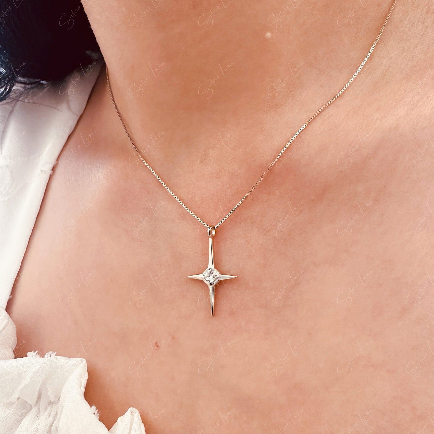 Simple star pendant sterling silver necklace