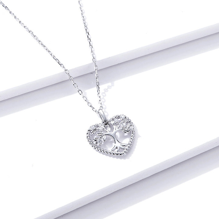 heart family tree pendant necklace