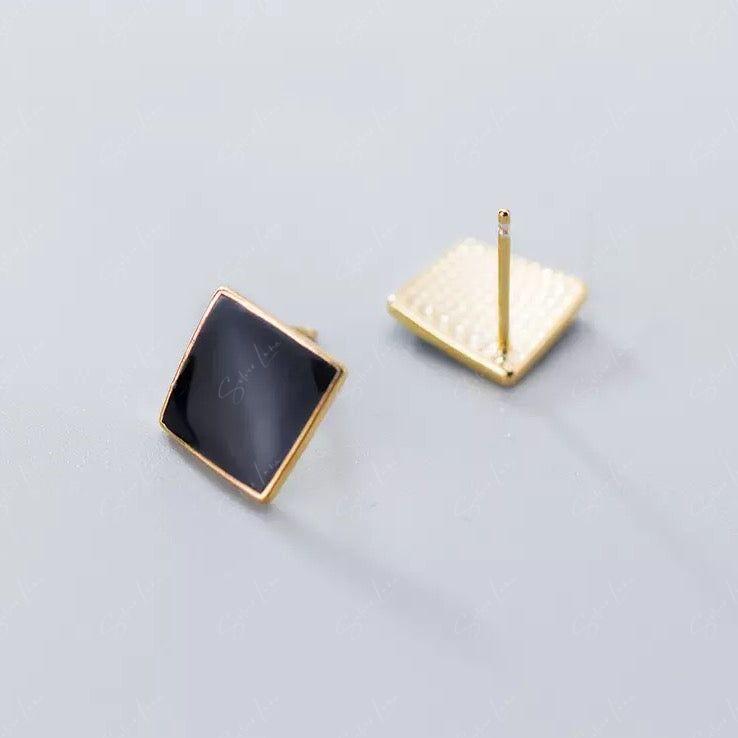 Geometric black white square stud earrings