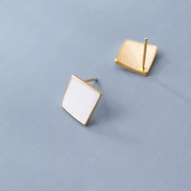 Geometric black white square stud earrings