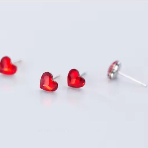 Valentine heart stud earrings