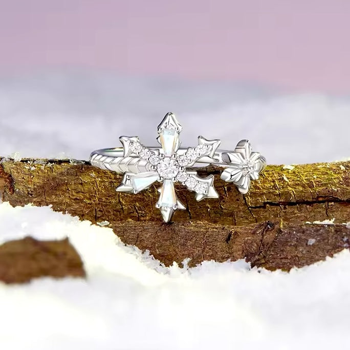 Christmas snowflake ring