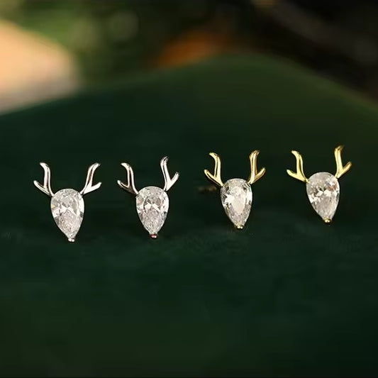 Christmas reindeer stud earrings