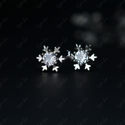 silver snowflake stud earrings