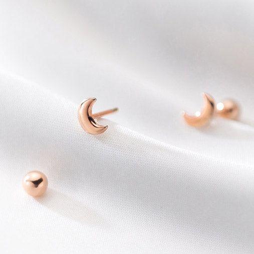 Dainty Crescent Moon Screw Cartilage Stud Earrings Rose Gold