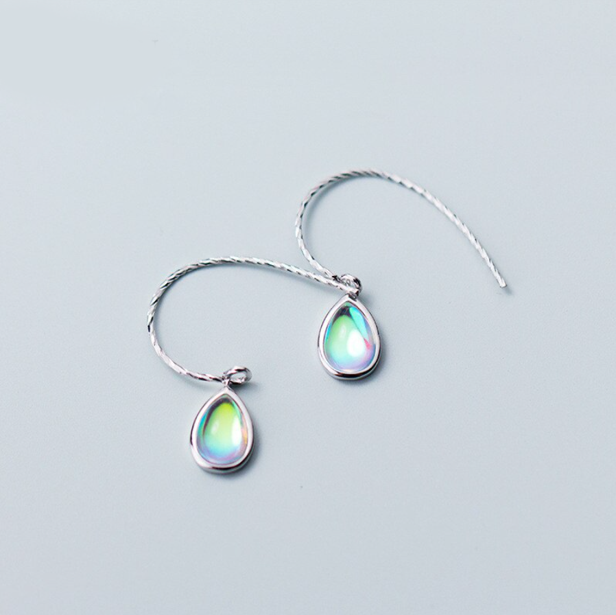 Teardrop sterling silver dangle drop earrings