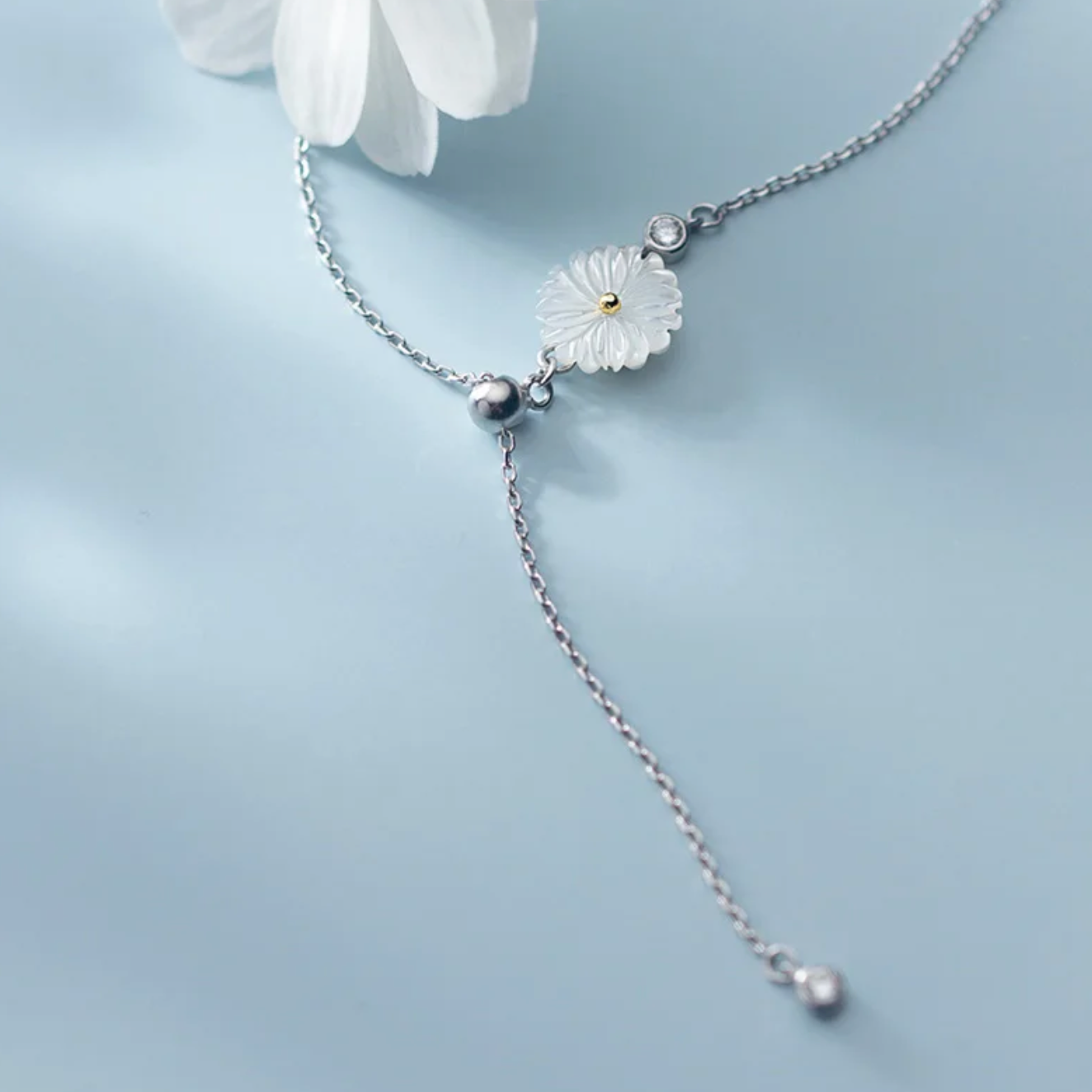 daisy flower choker necklace in sterling silver