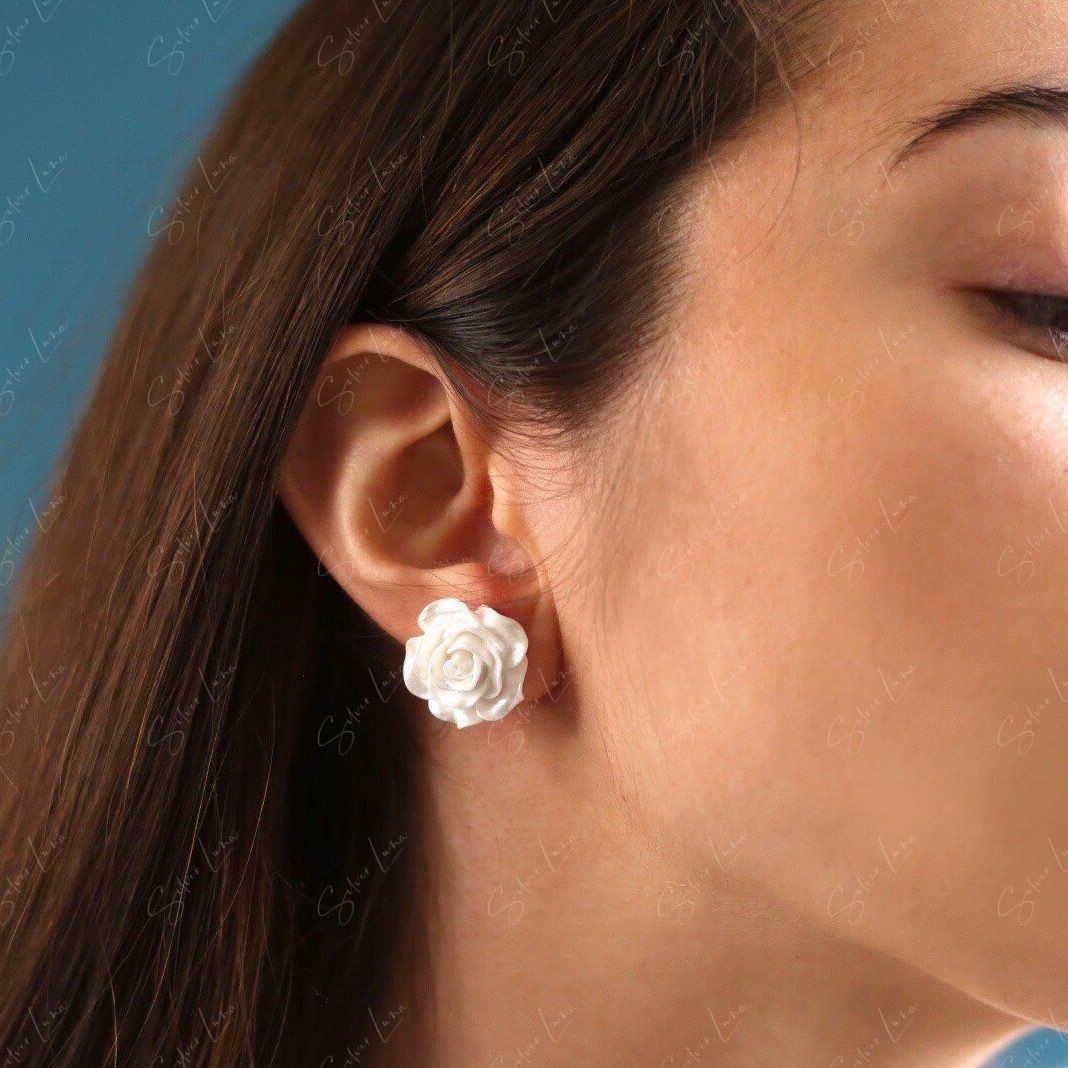 white flower wedding stud earrings