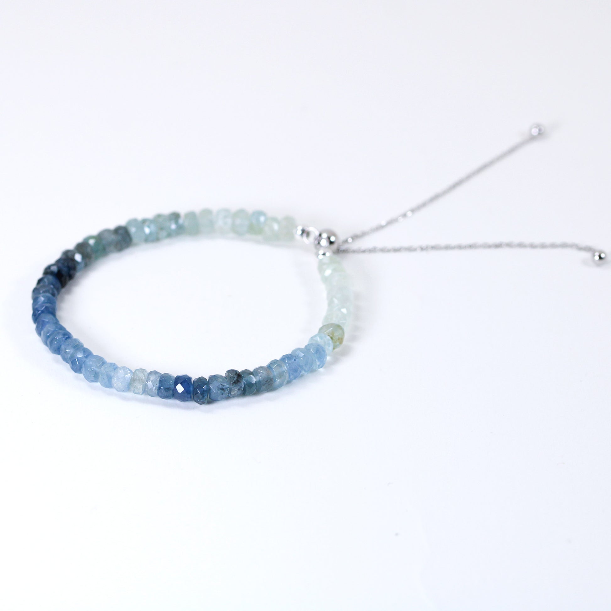 aquamarine beaded bracelet