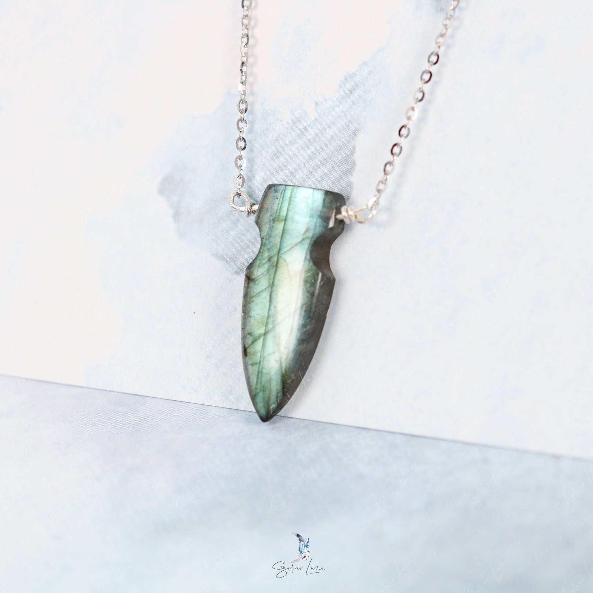 arrow Labradorite pendant silver necklace