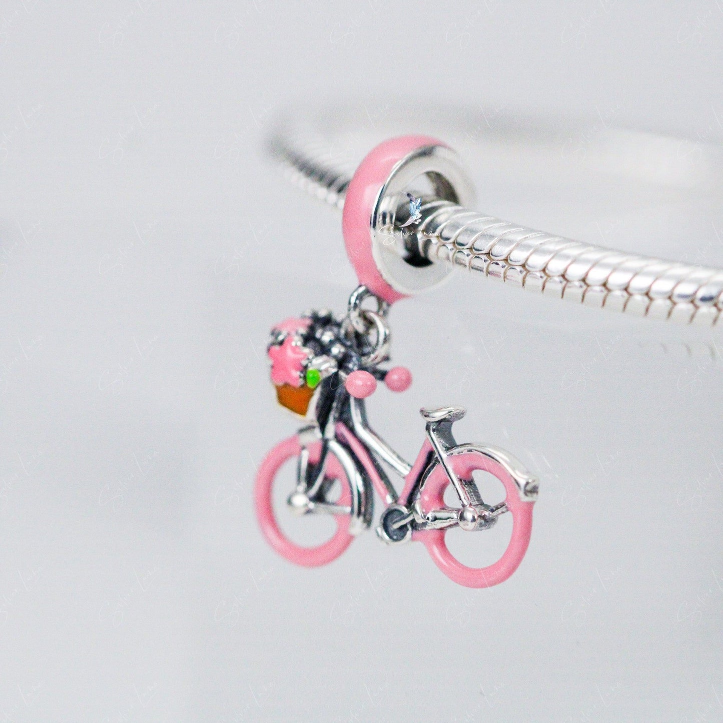 bicycle pendant charm