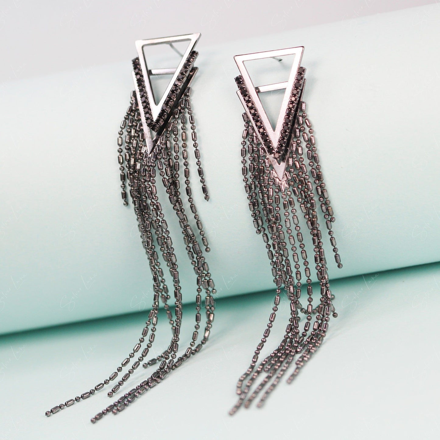 Black metal tassel chain drop fashion earrings