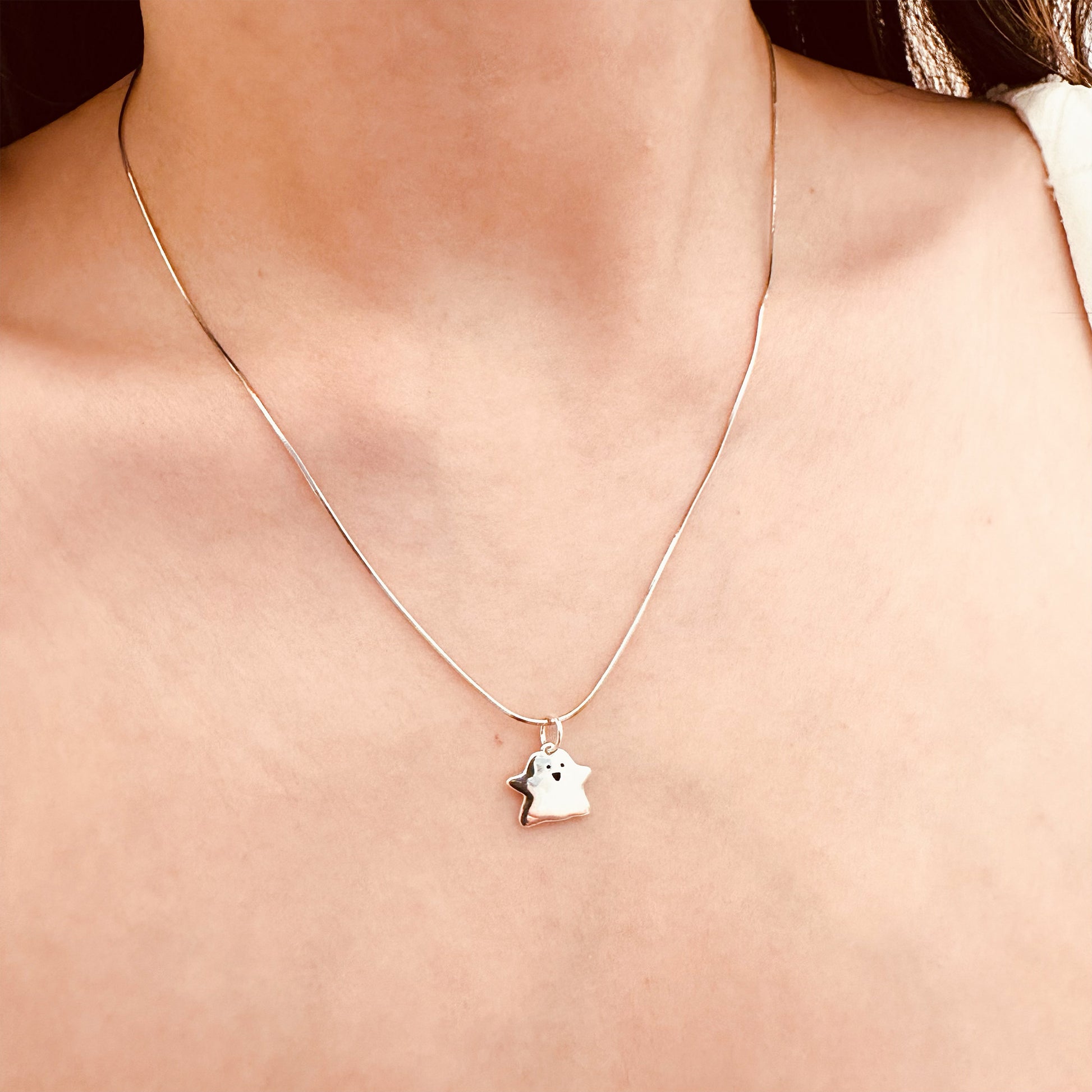 cute ghost pendant necklace