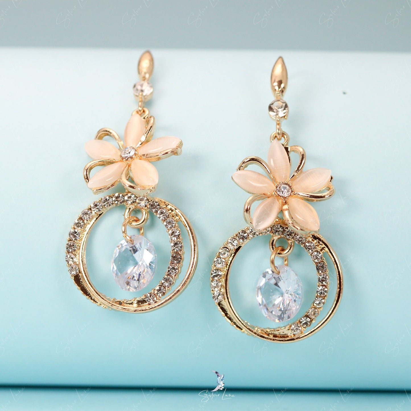 Crystal flower dangle drop fashion earrings