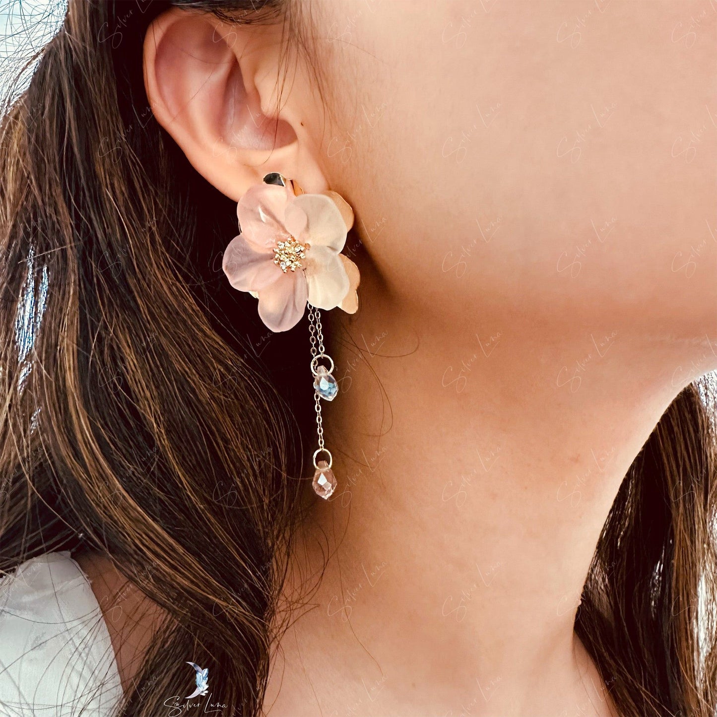 Pink flower tear drop fashion earrings