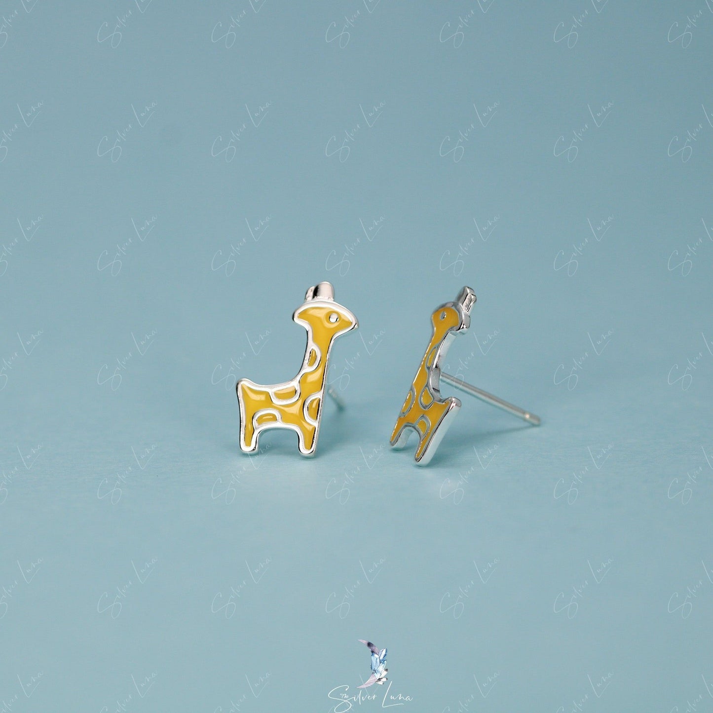 Cute giraffe silver animal stud earrings