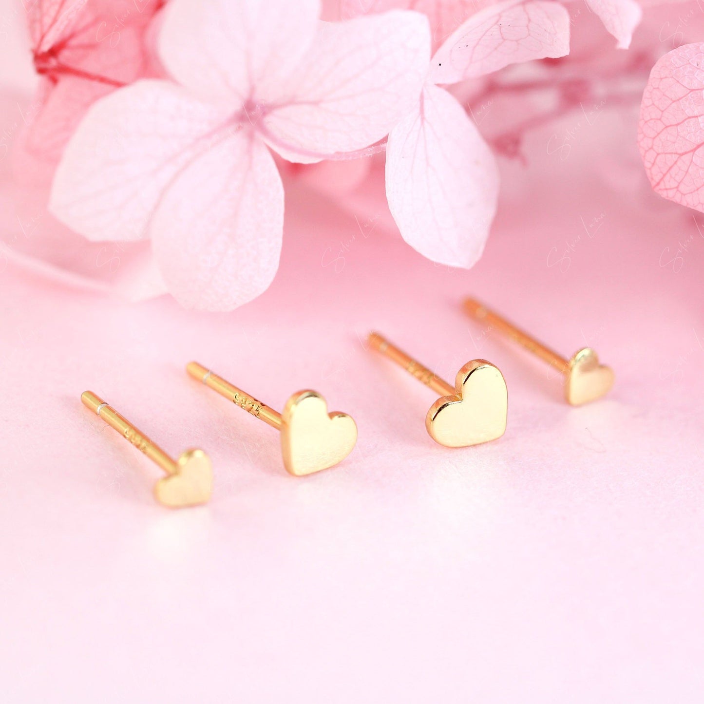 cute sweet heart stud earrings
