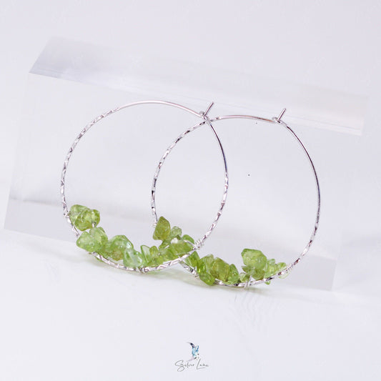 green peridot chip stone hoop earrings