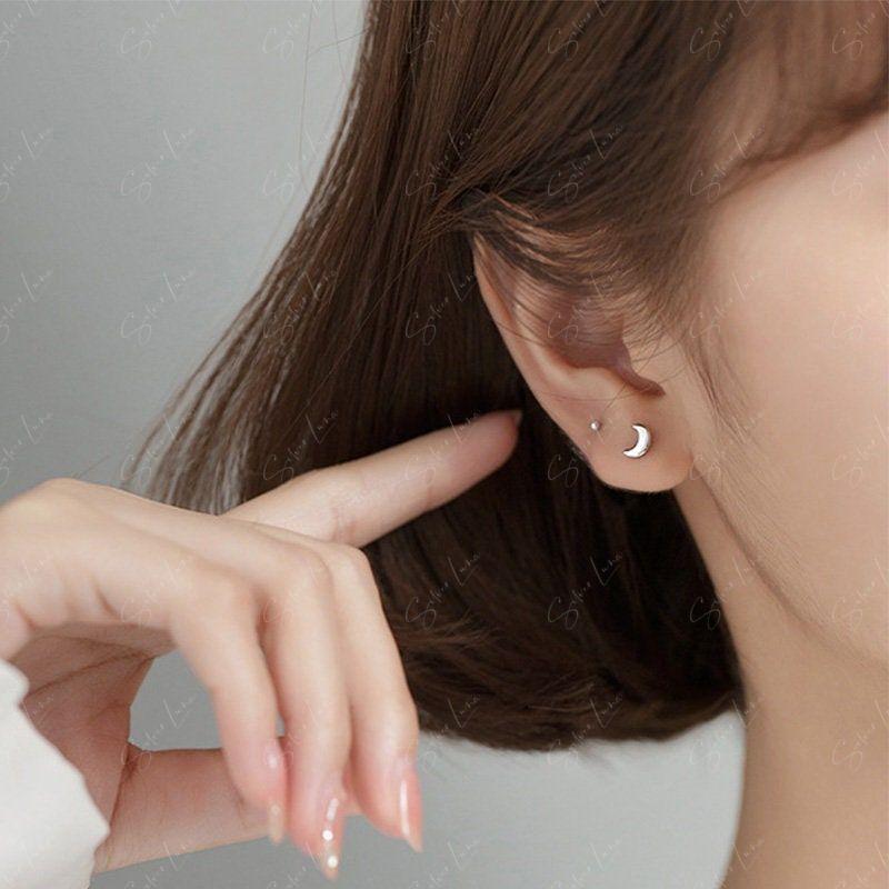 Dainty Crescent Moon Screw Cartilage Stud Earrings