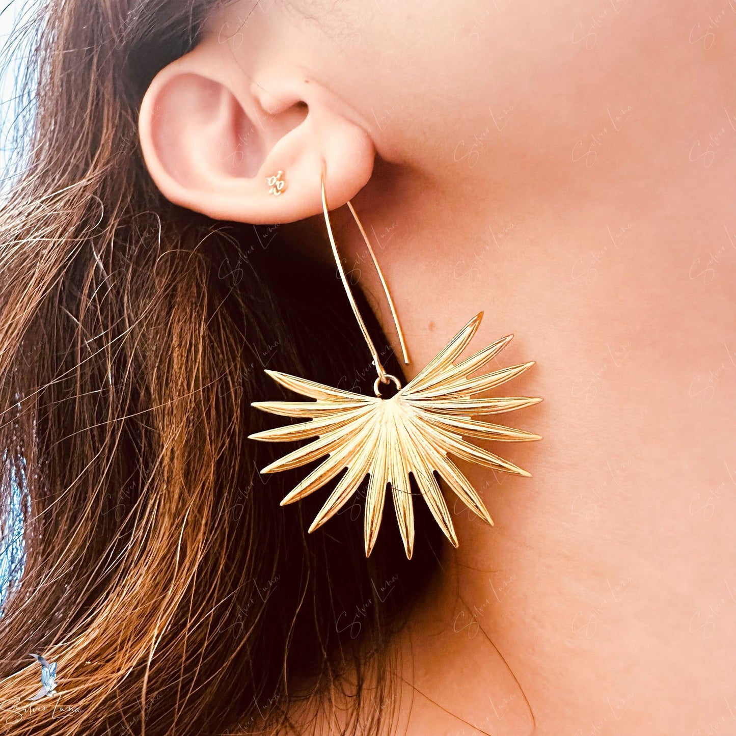 Stainless steel palm tree leaf dangle earrings