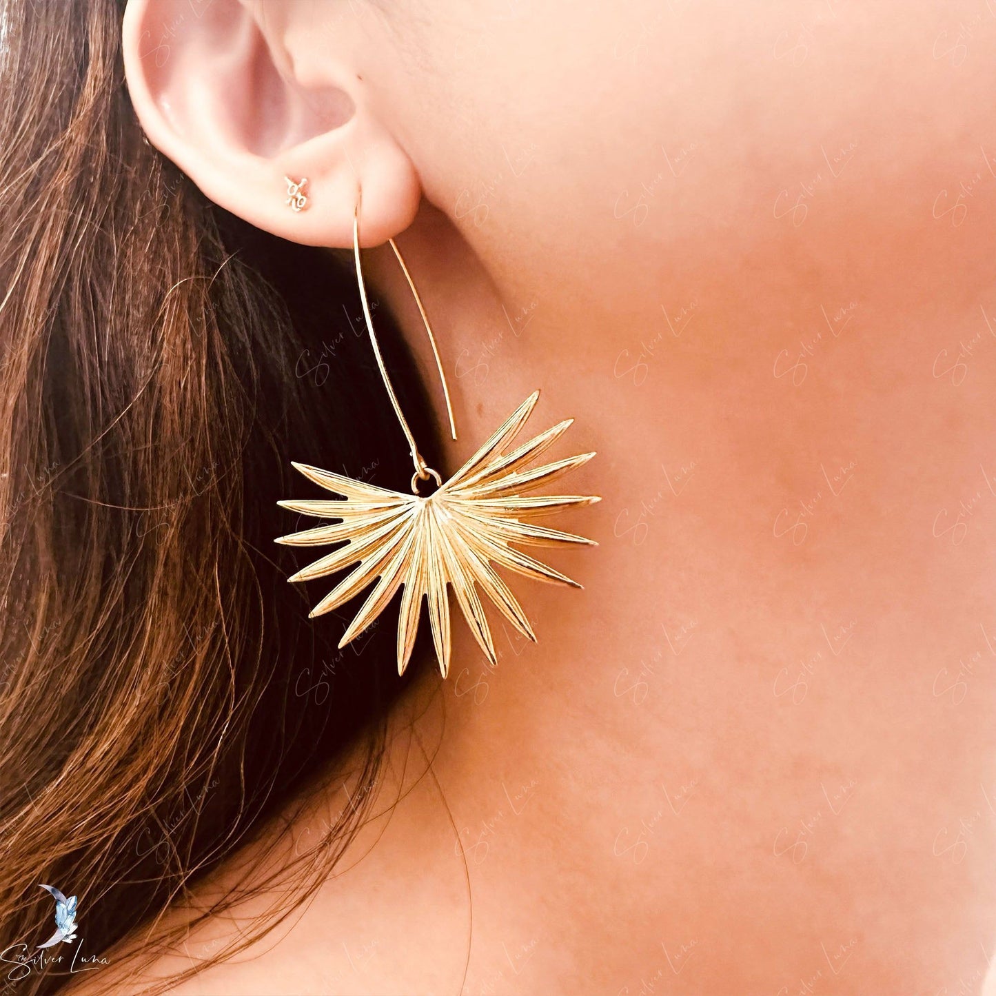 Stainless steel palm tree leaf dangle earrings