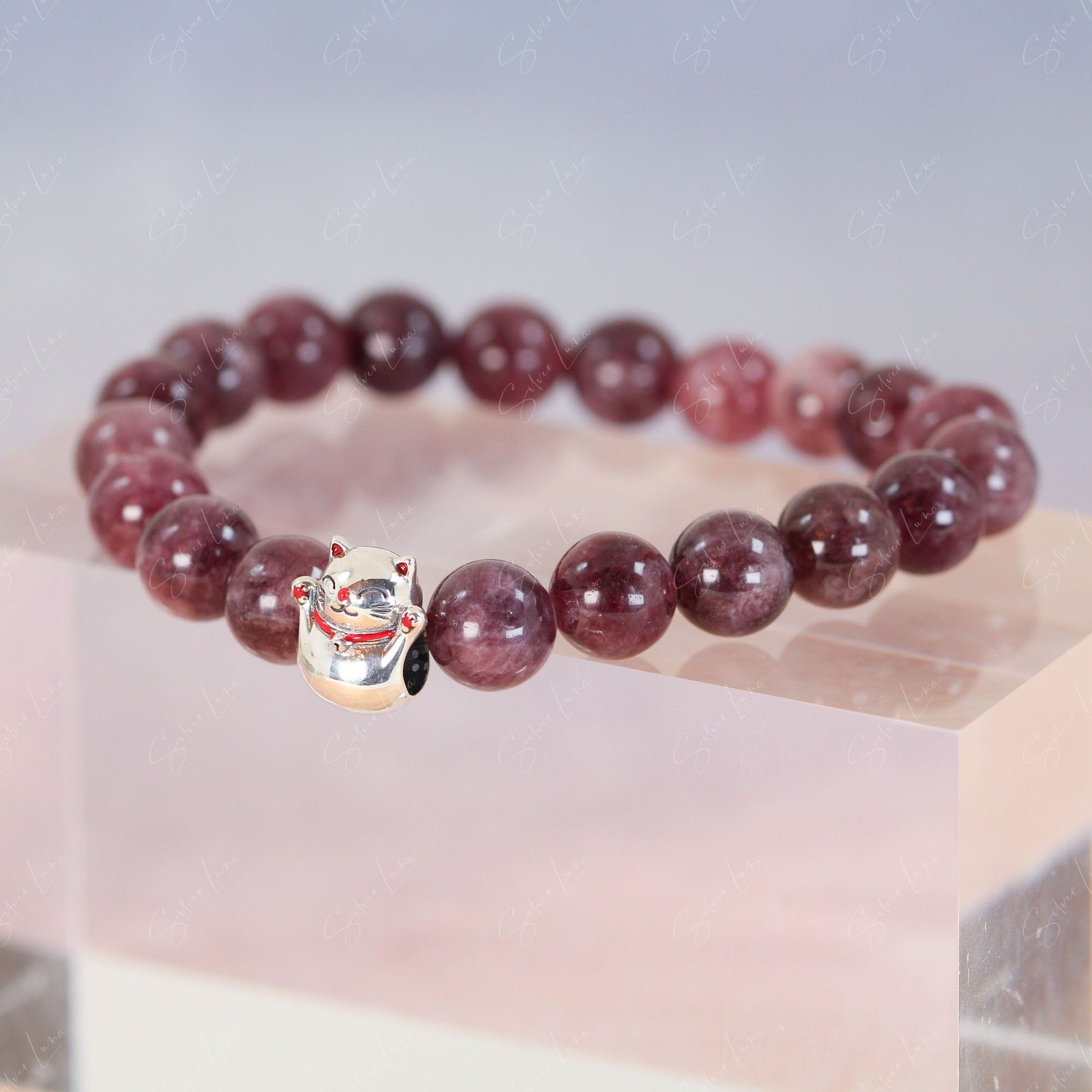 lucky cat charm fengshui beaded bracelet