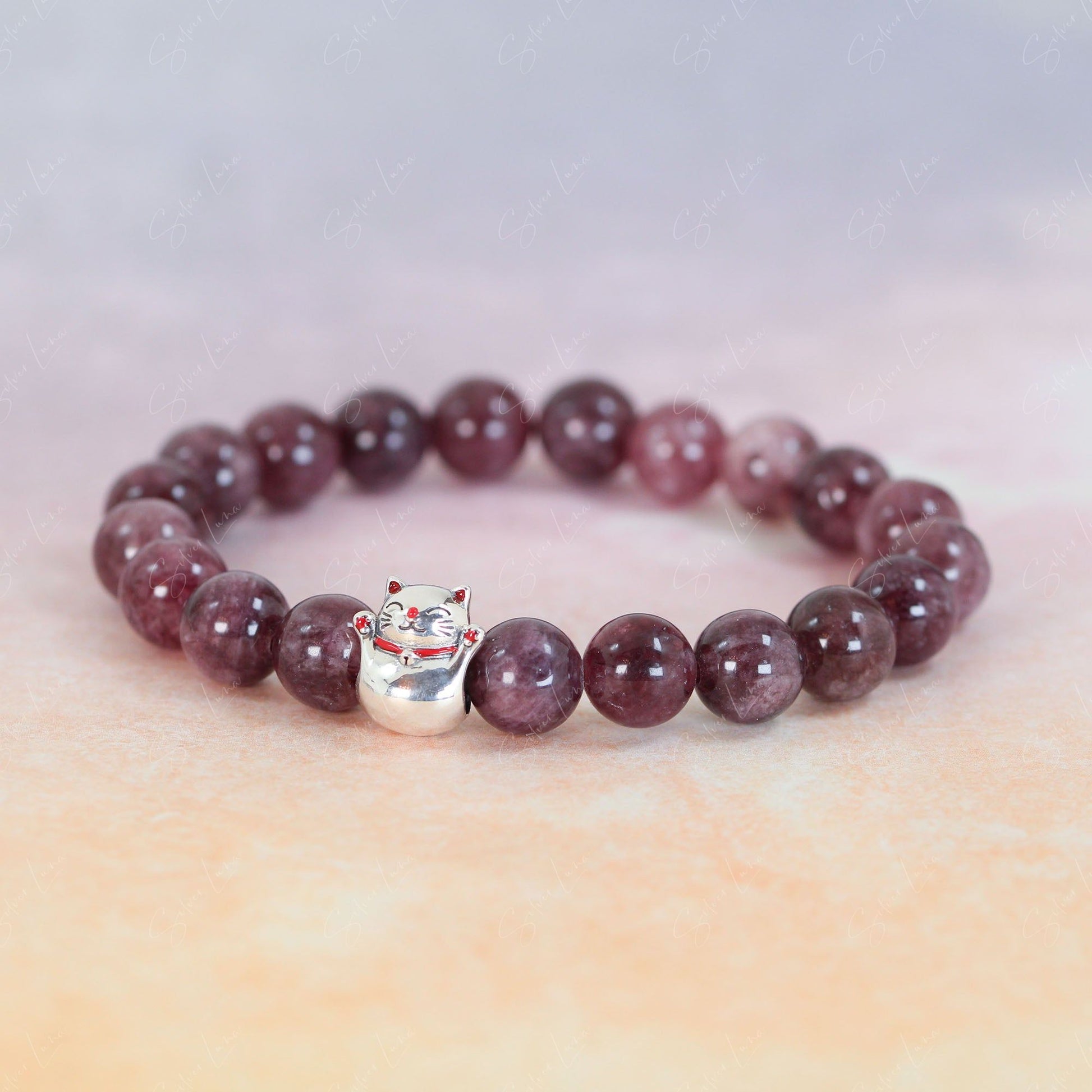 lucky cat charm fengshui beaded bracelet