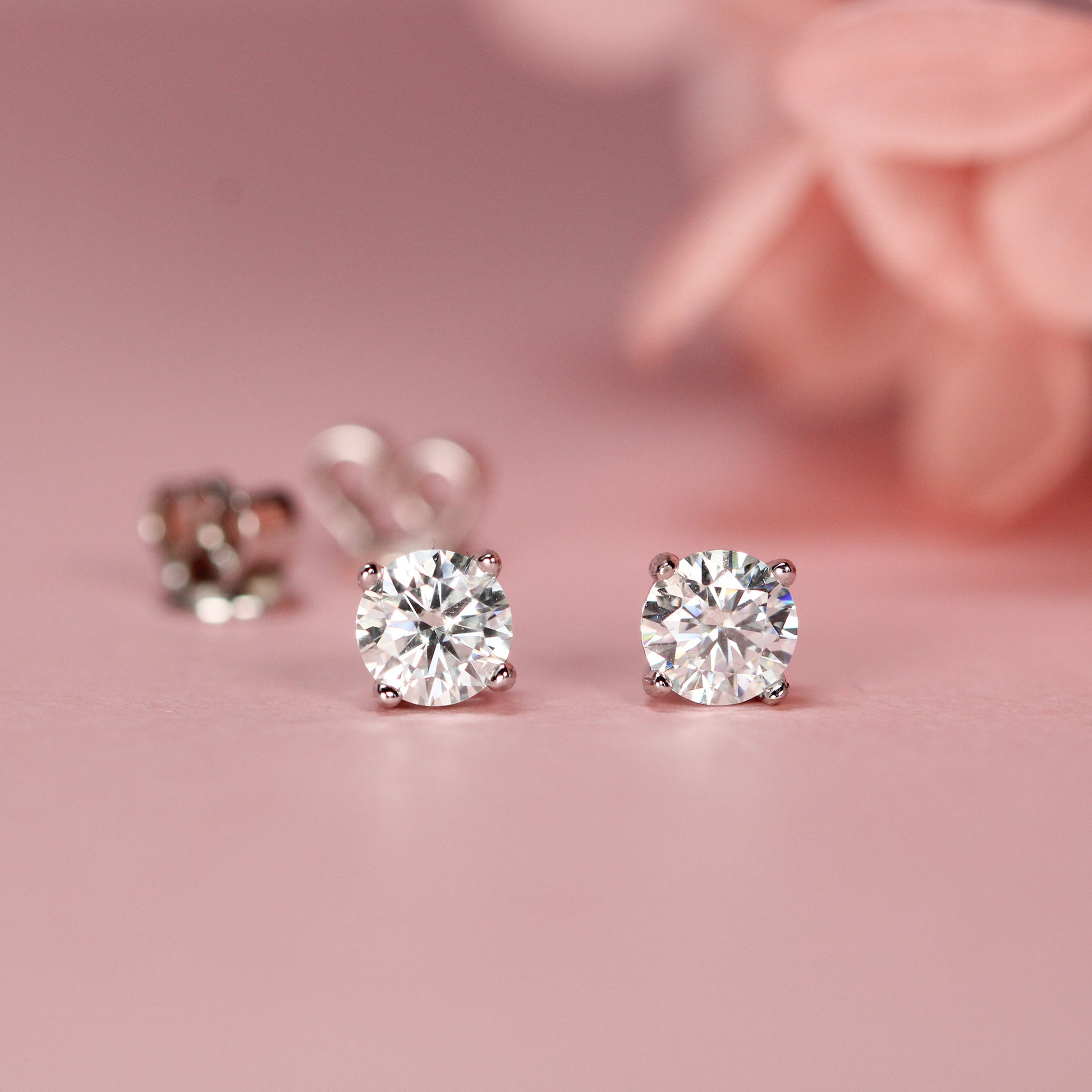 diamond alternative Moissanite stud earrings