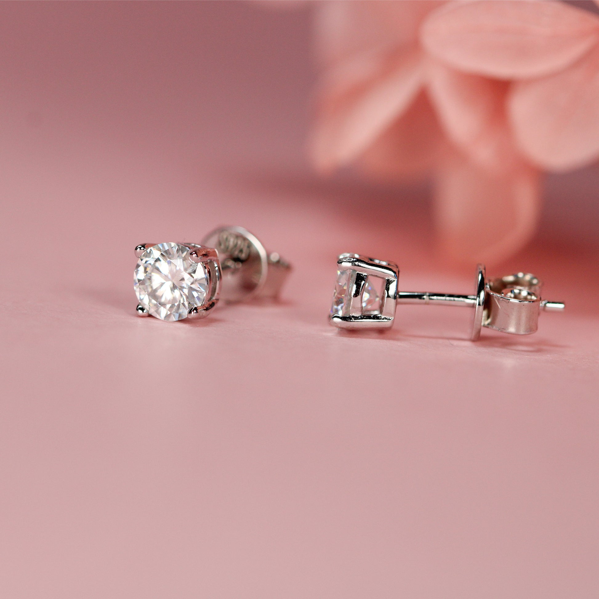 diamond alternative Moissanite stud earrings