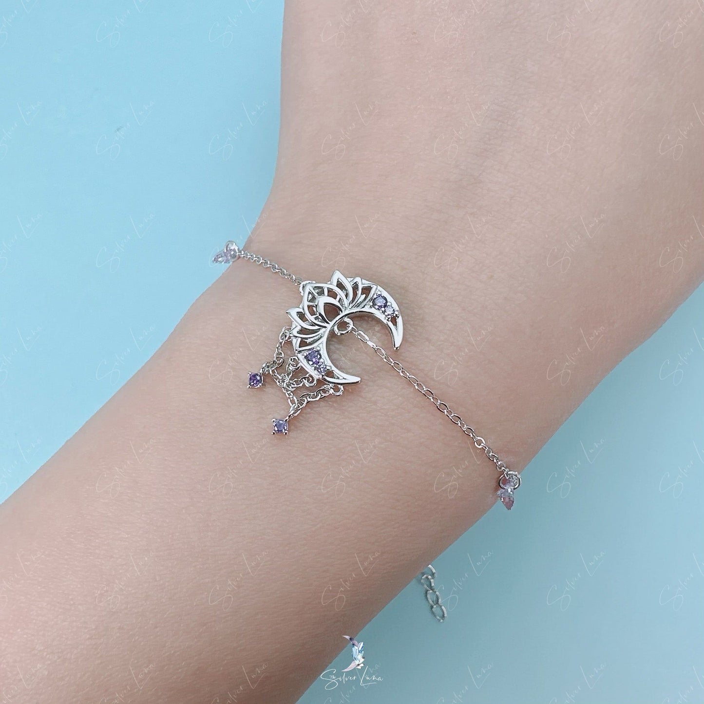 Lotus crescent moon link chain bracelet