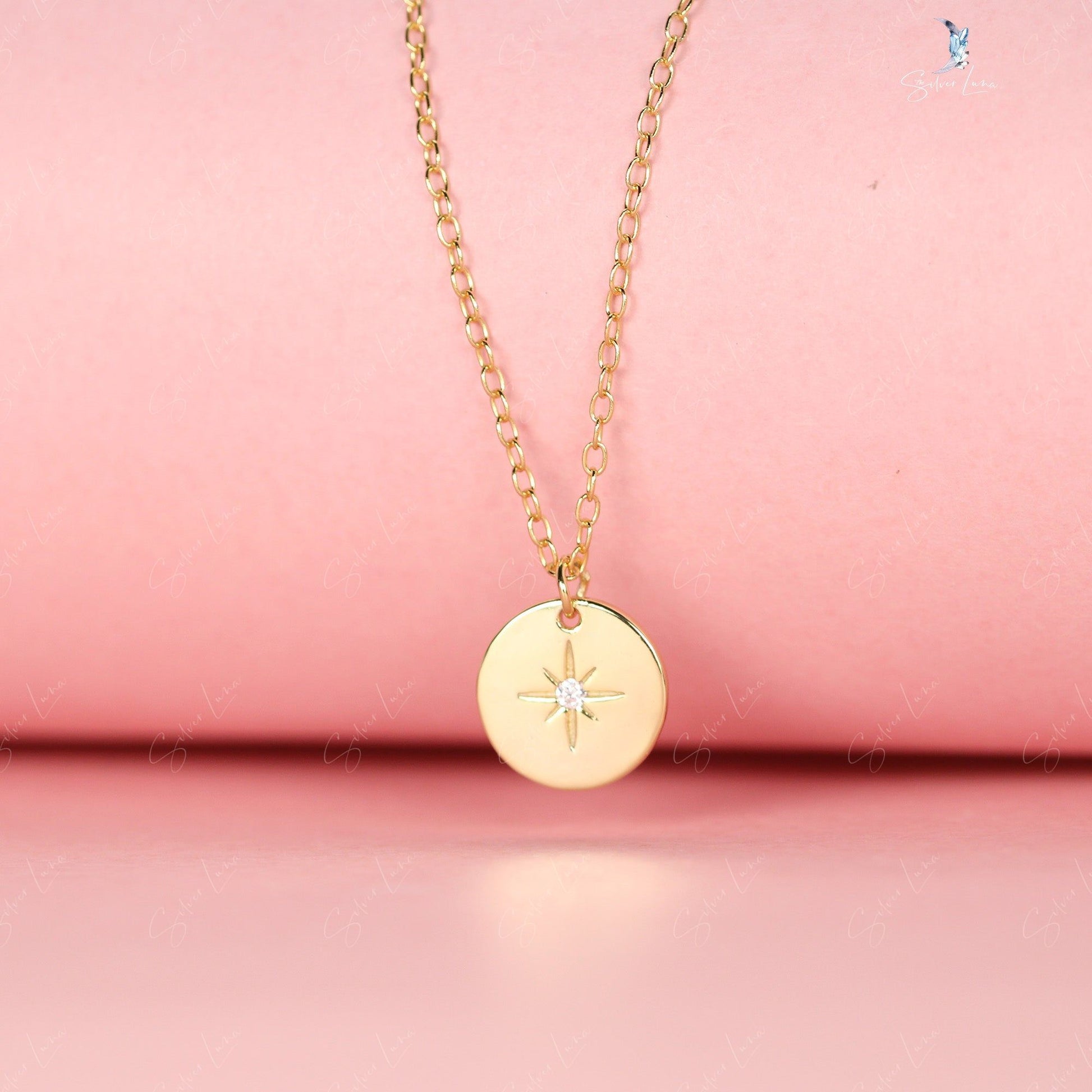 circle star pendant necklace