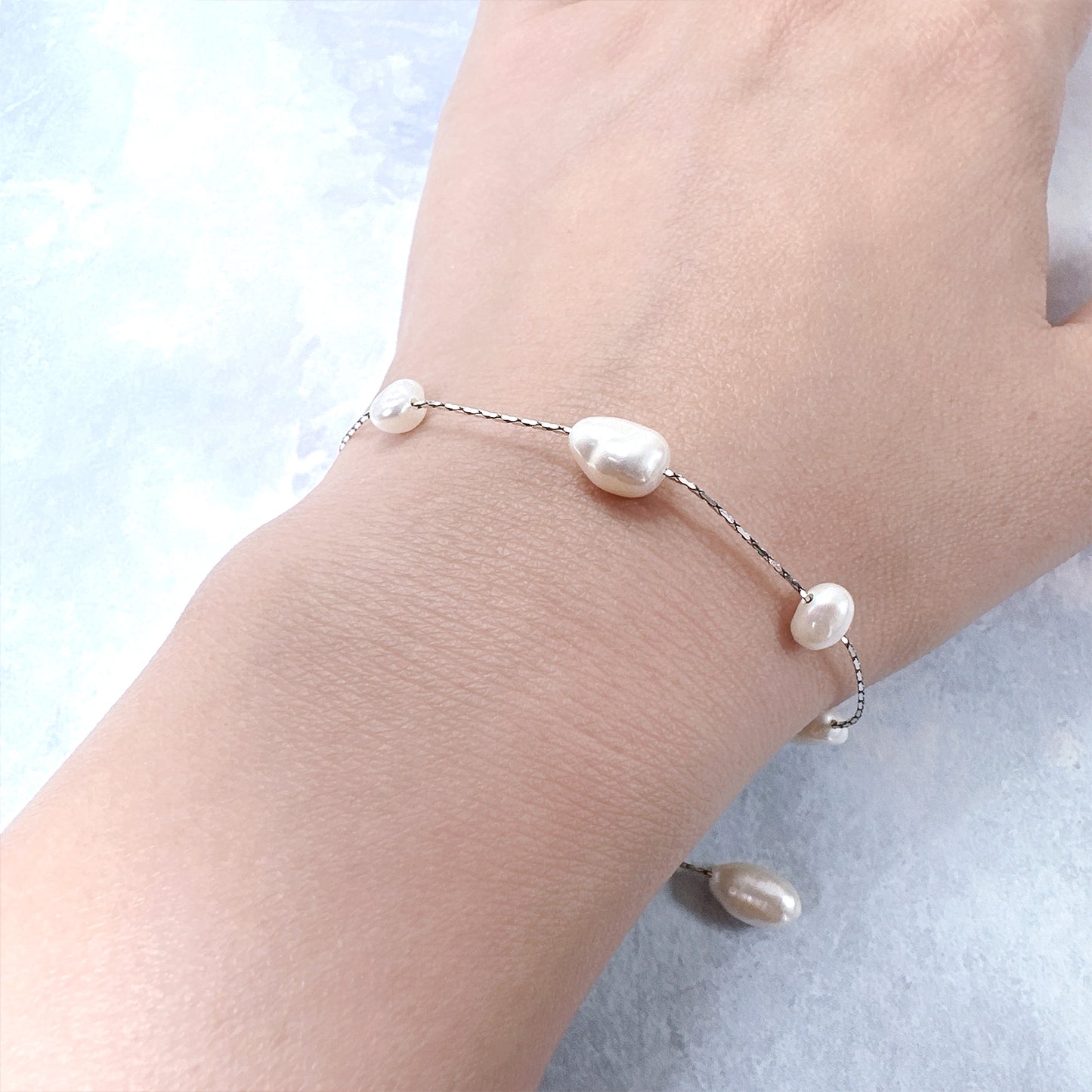 Freshwater pearls bridal bracelet in sterling silver