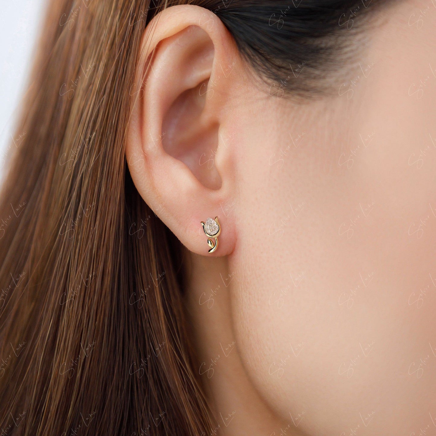 tulip flower stud earrings