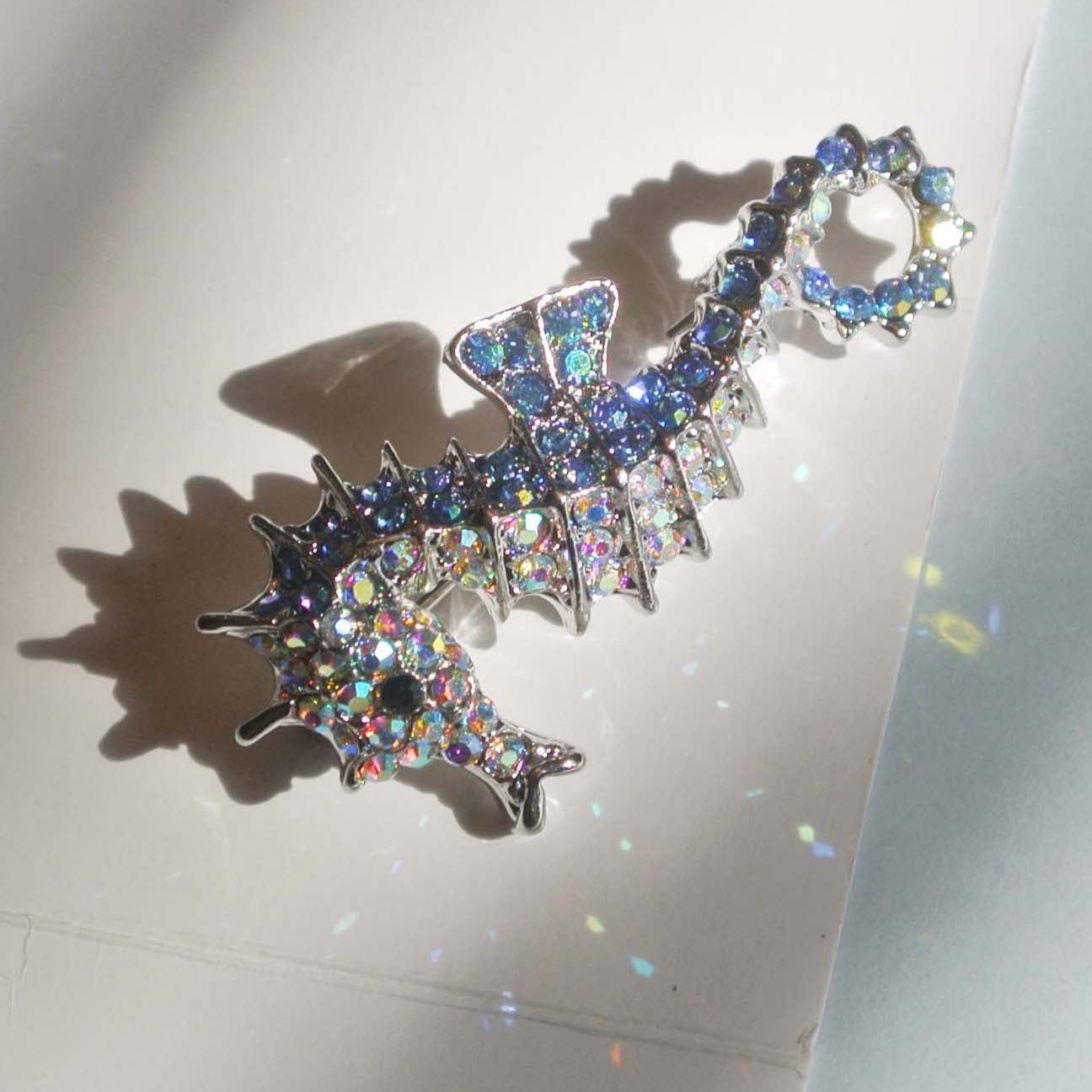 seahorse brooch