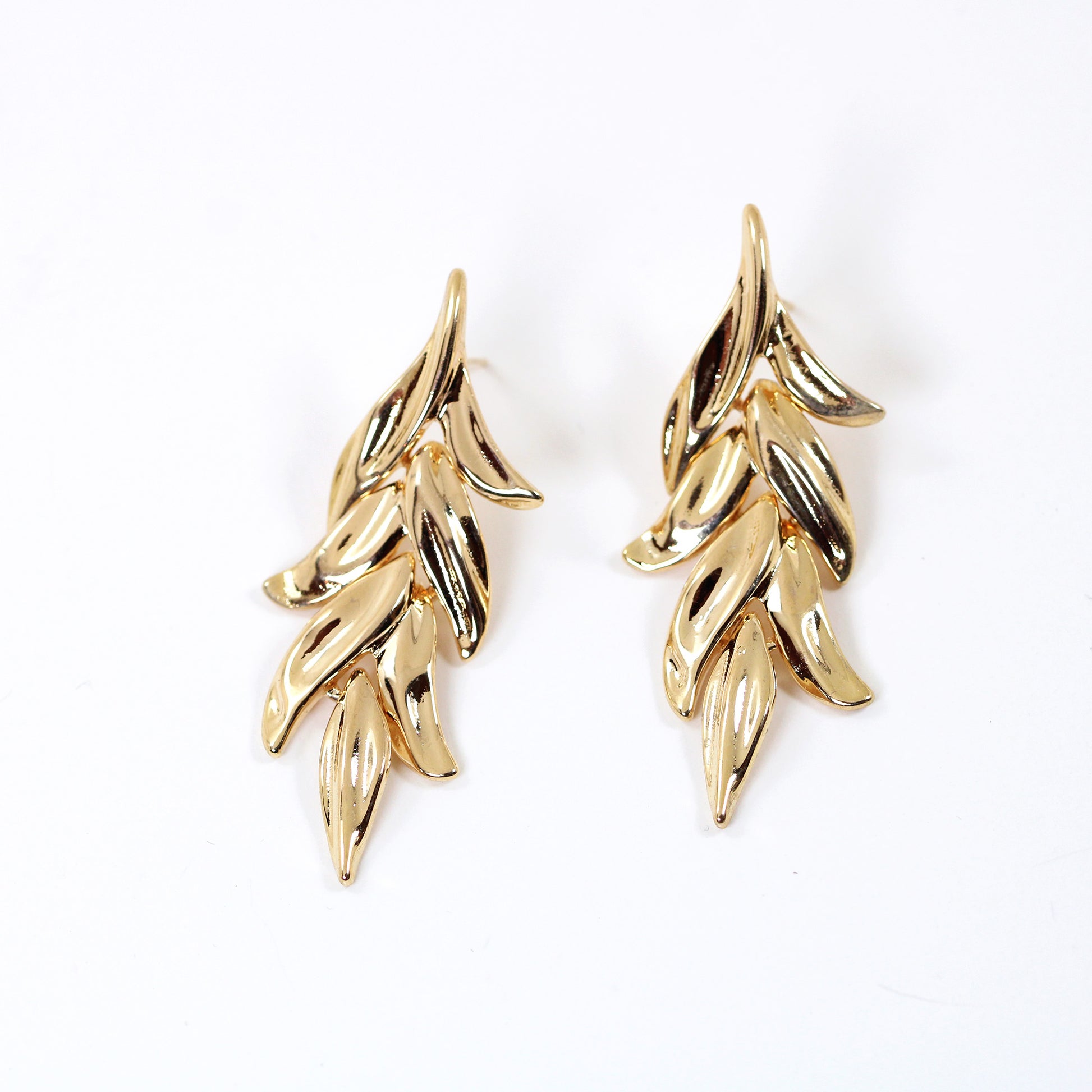 gold leave fashion earrings