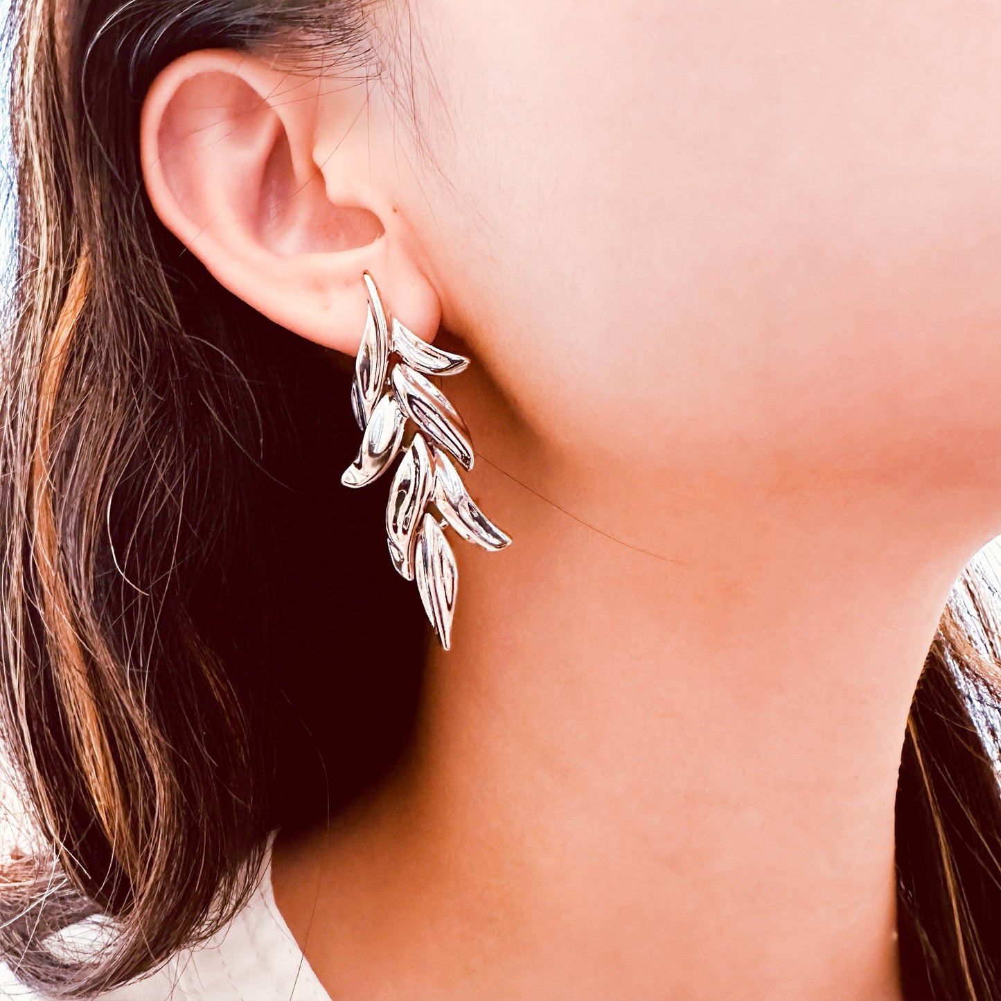 gold leave fashion earrings