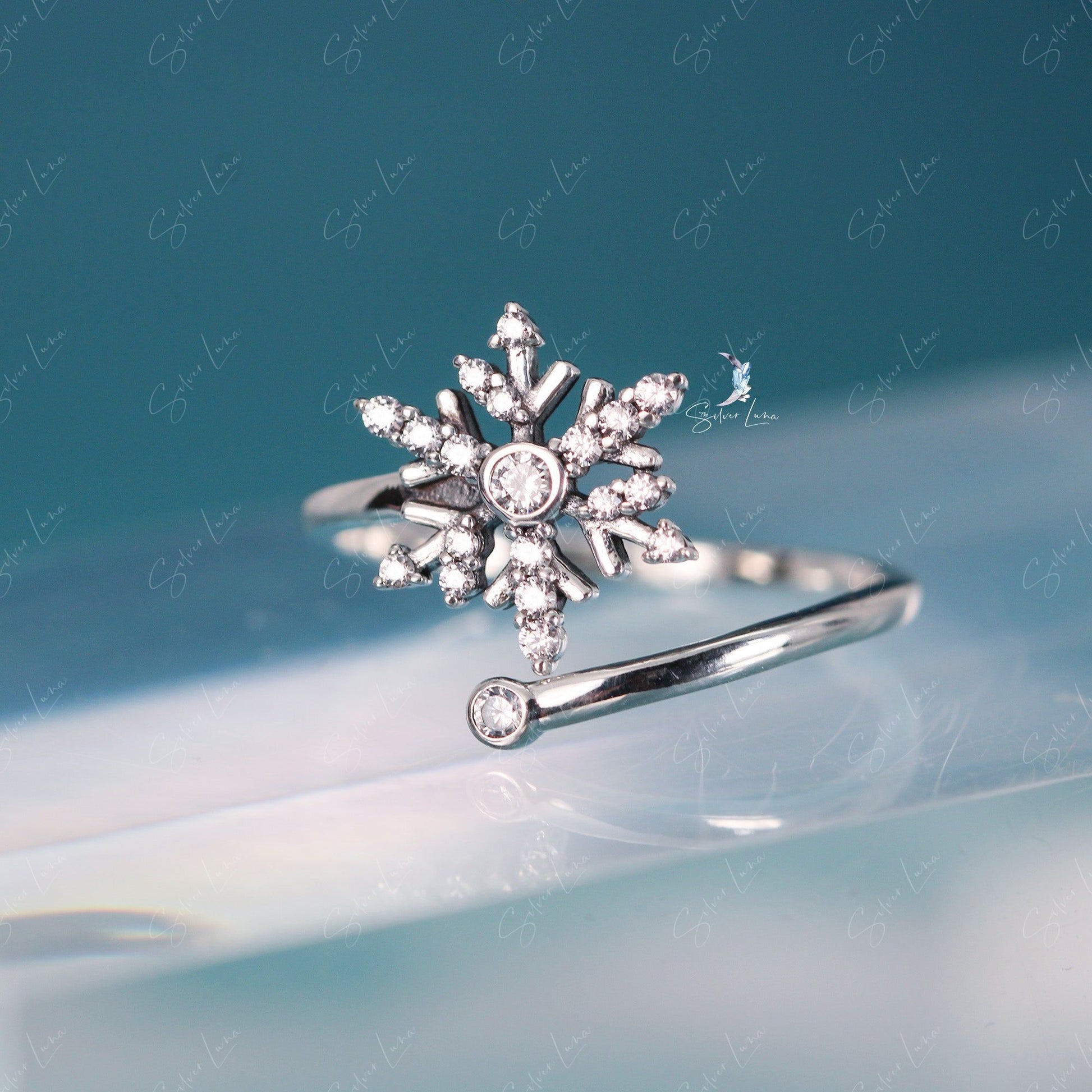 silver snowflake ring