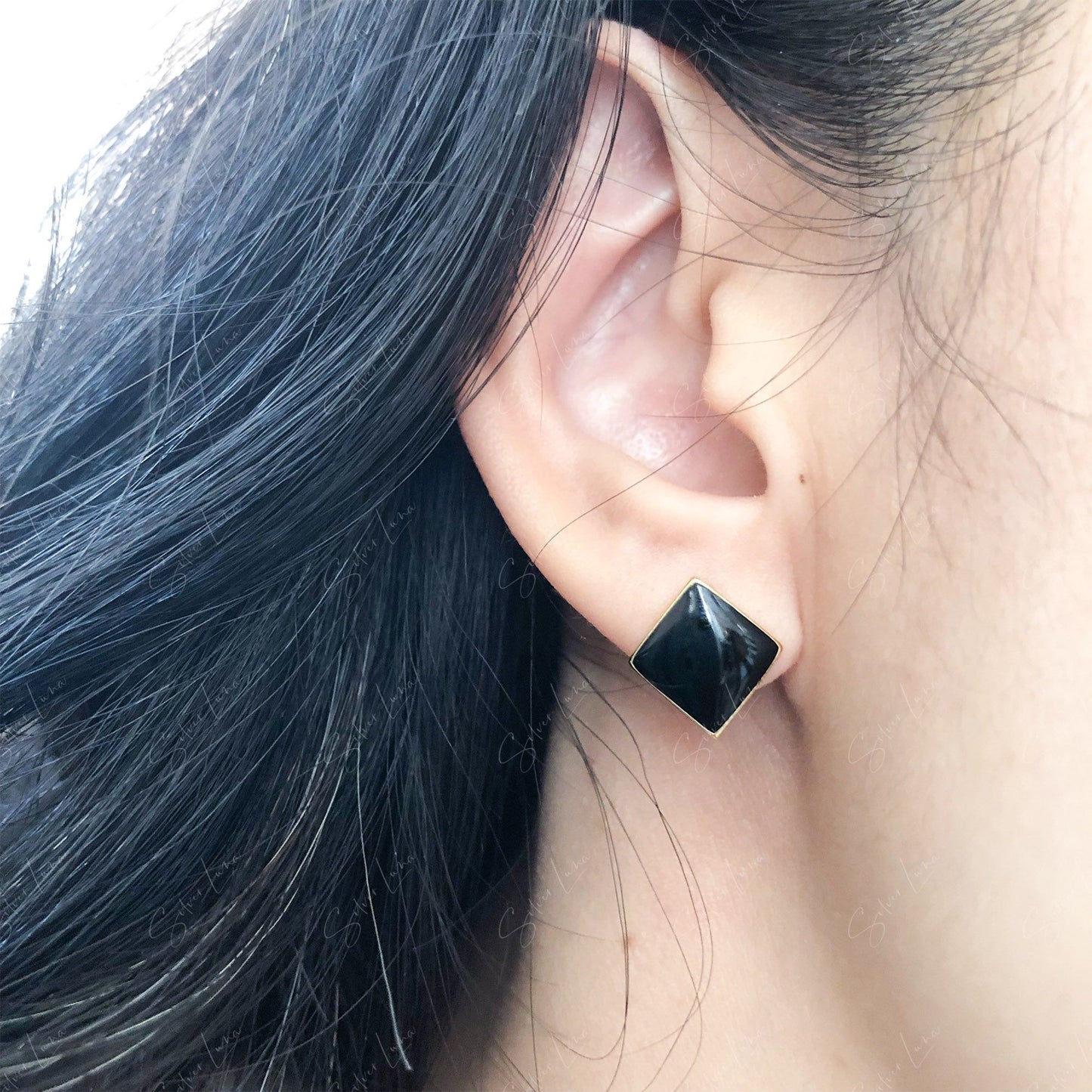 Geometric black white square stud earrings