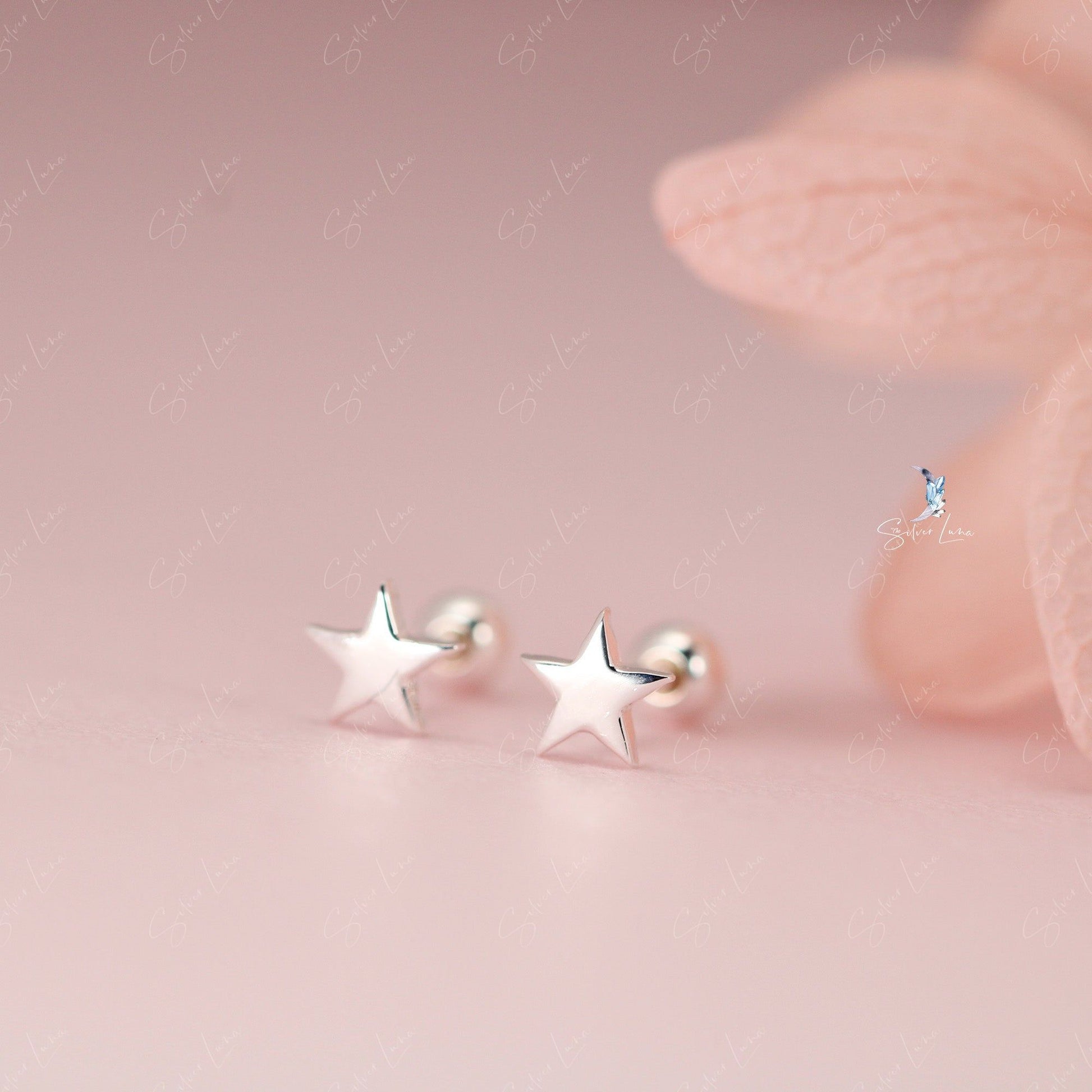 tiny star screw back stud earrings
