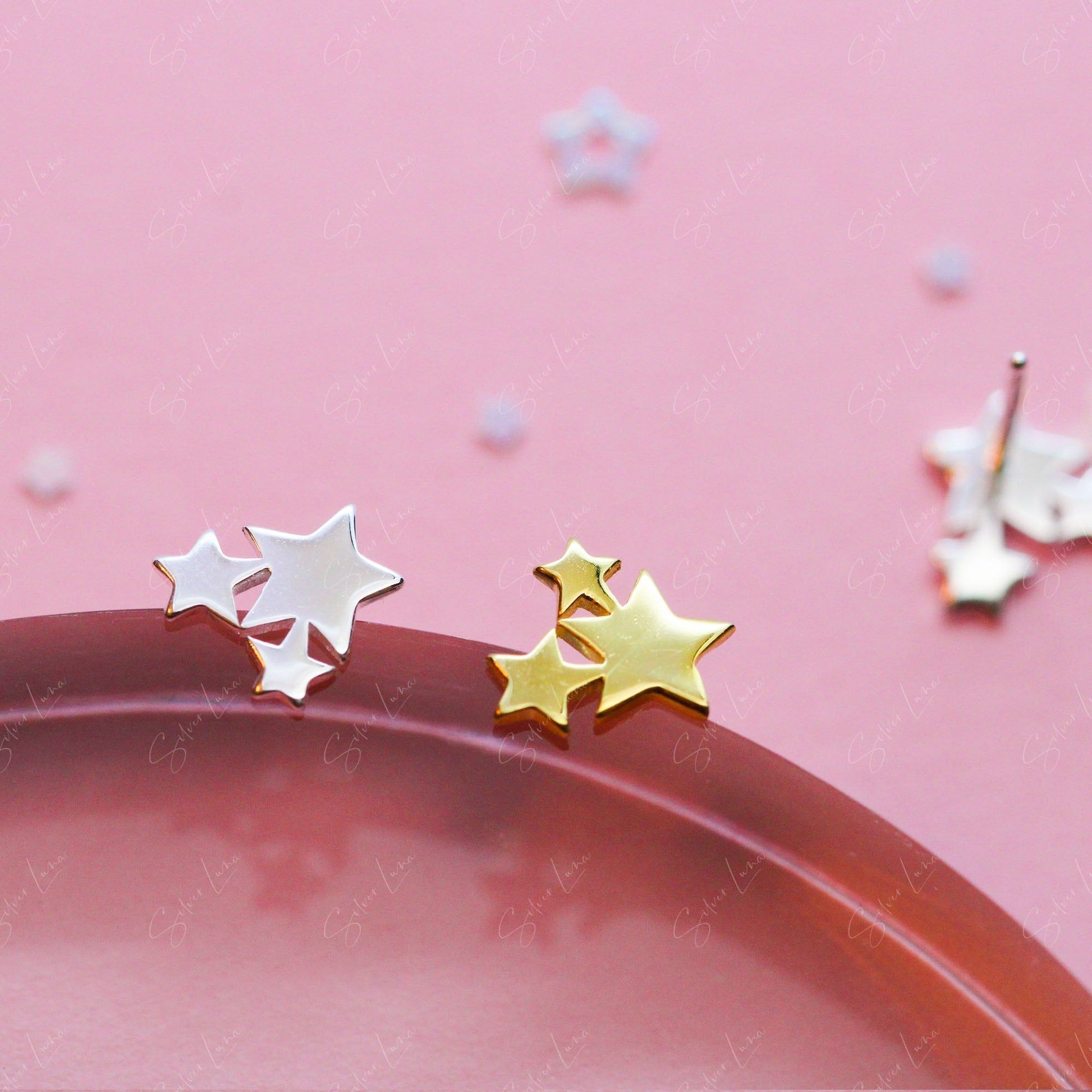 tiny star stud earrings