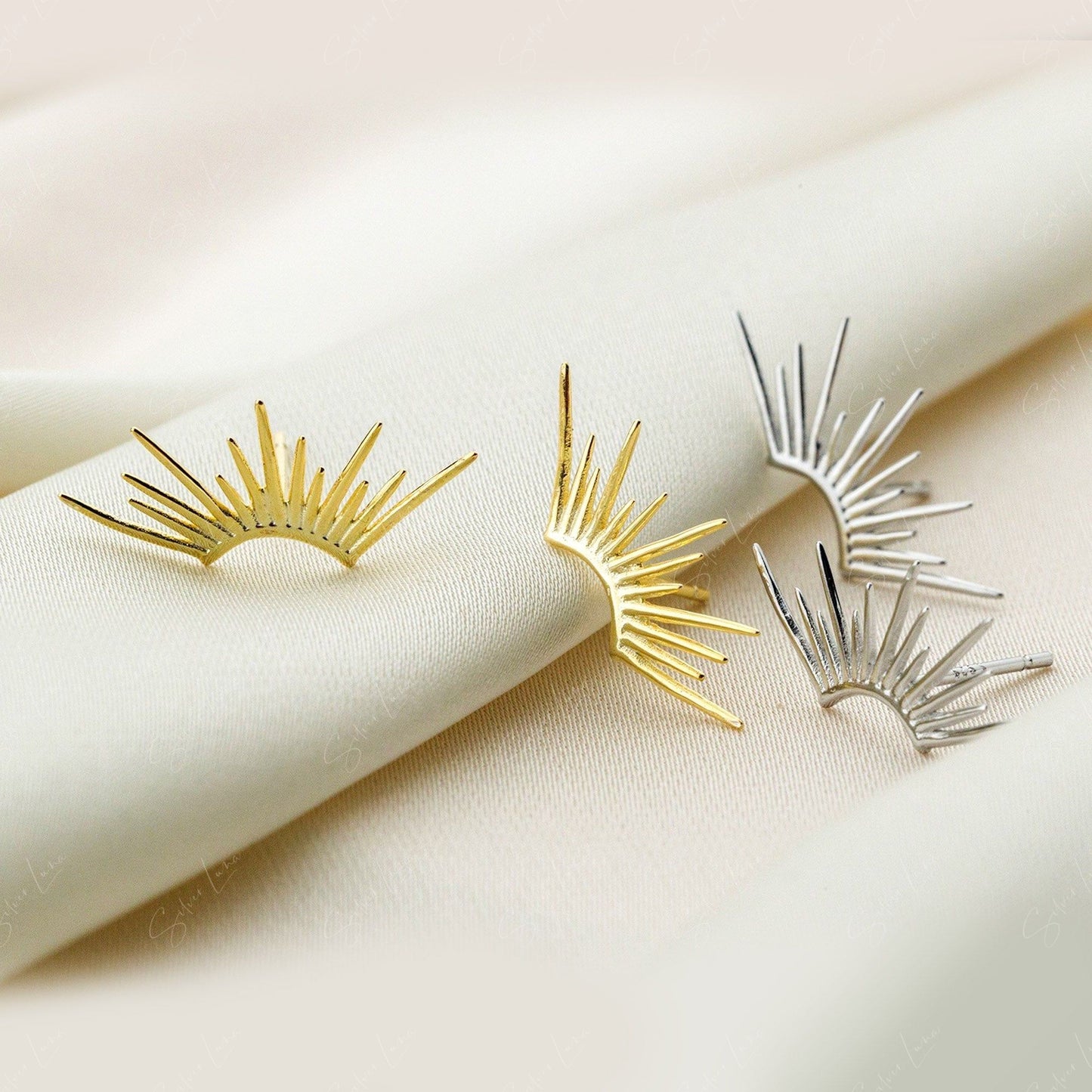 Sun ray stud earrings