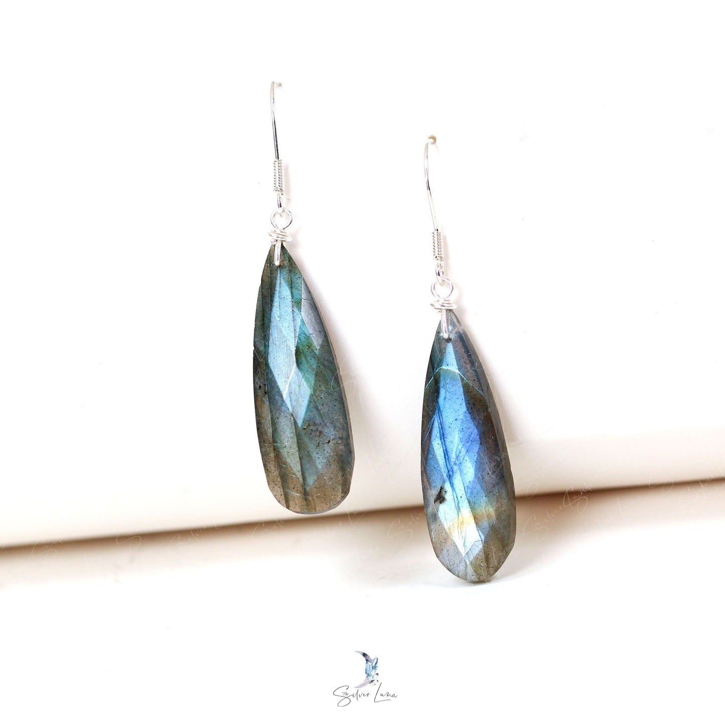 teardrop labradorite earrings