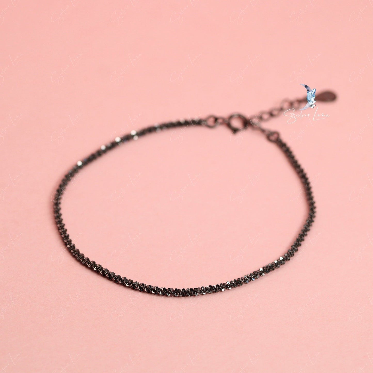 Minimalist twist chain bracelet