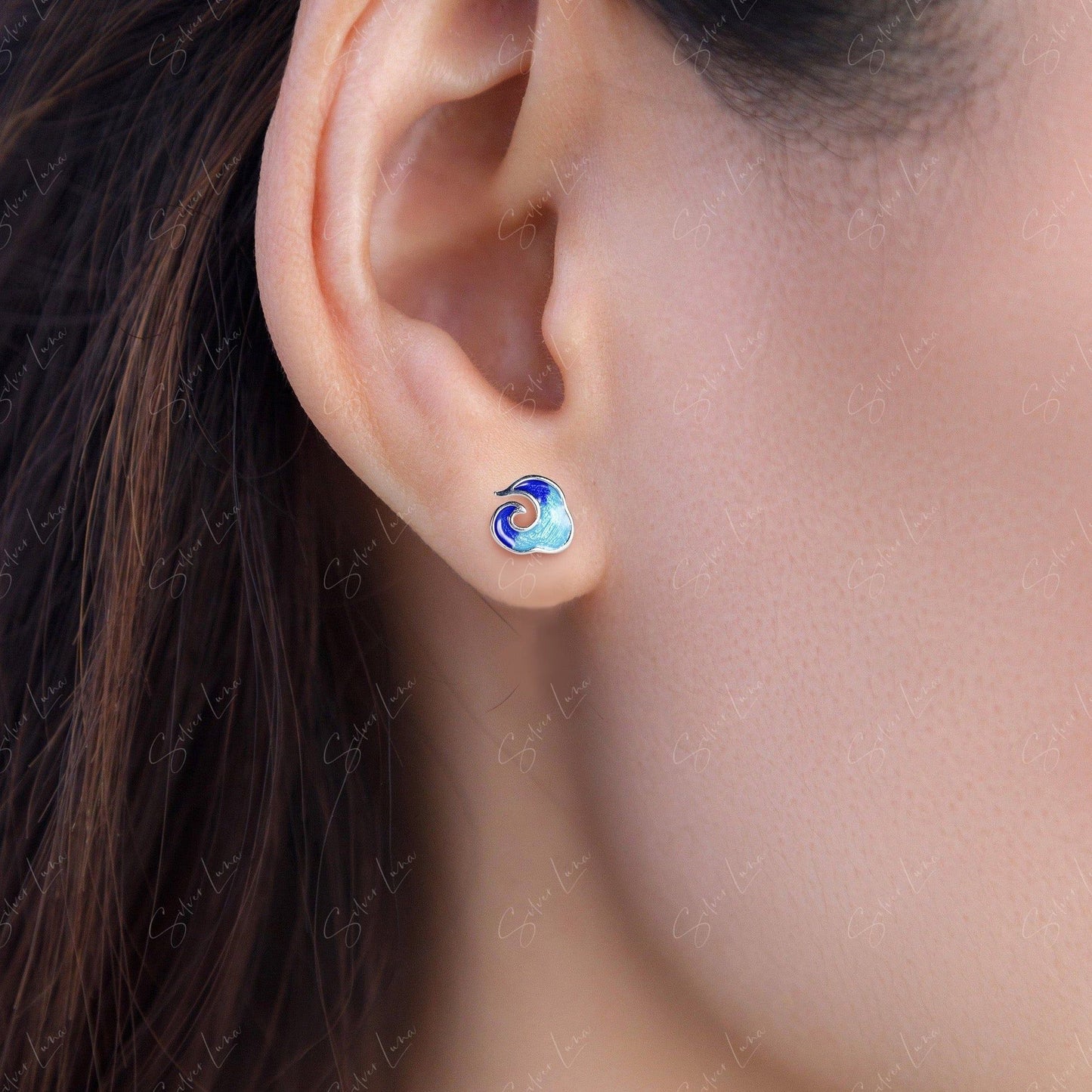 Japanese blue cloud motif stud earrings