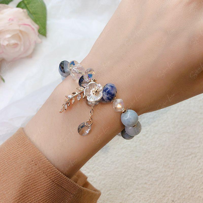 glass blue bead bracelet