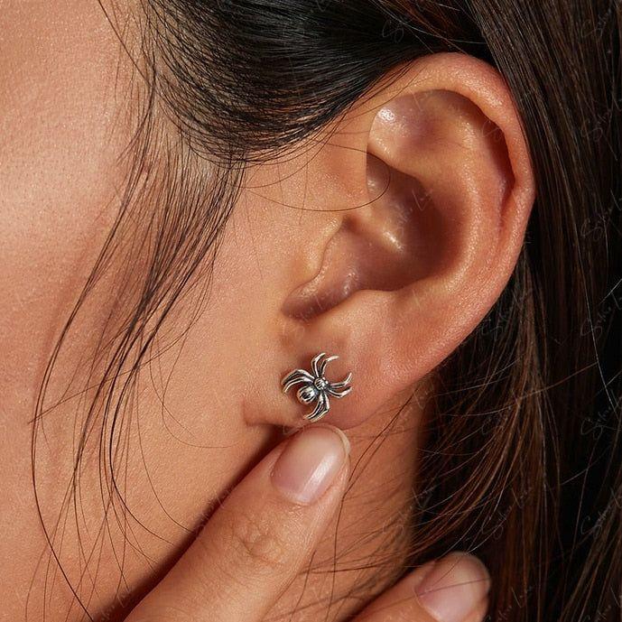 spider stud earrings