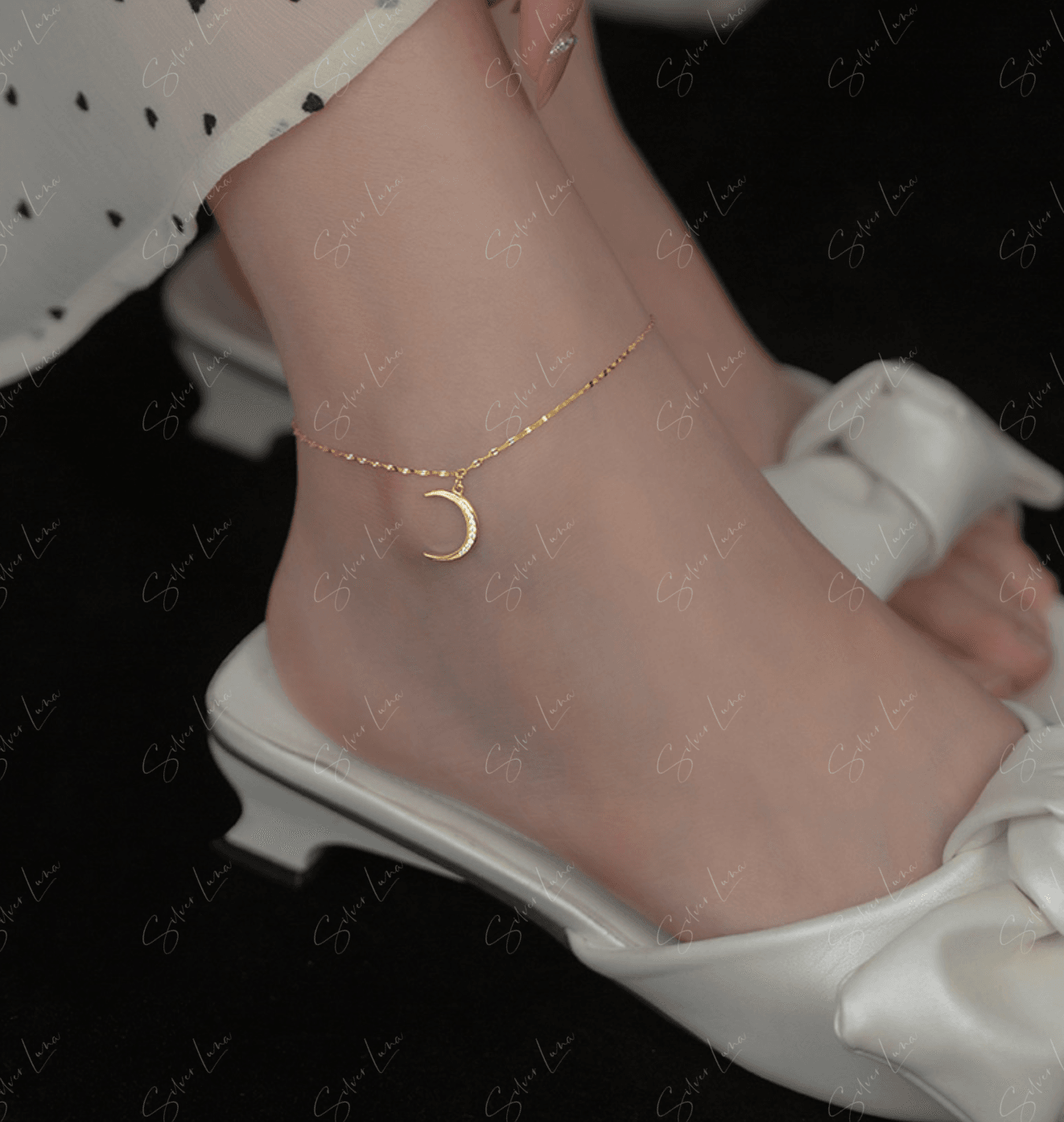 Crescent moon simple anklet