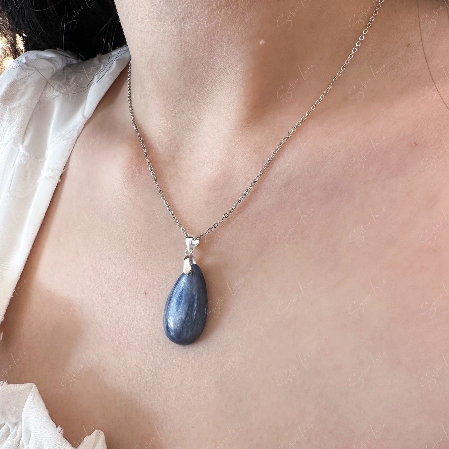 kyanite teardrop pendant necklace